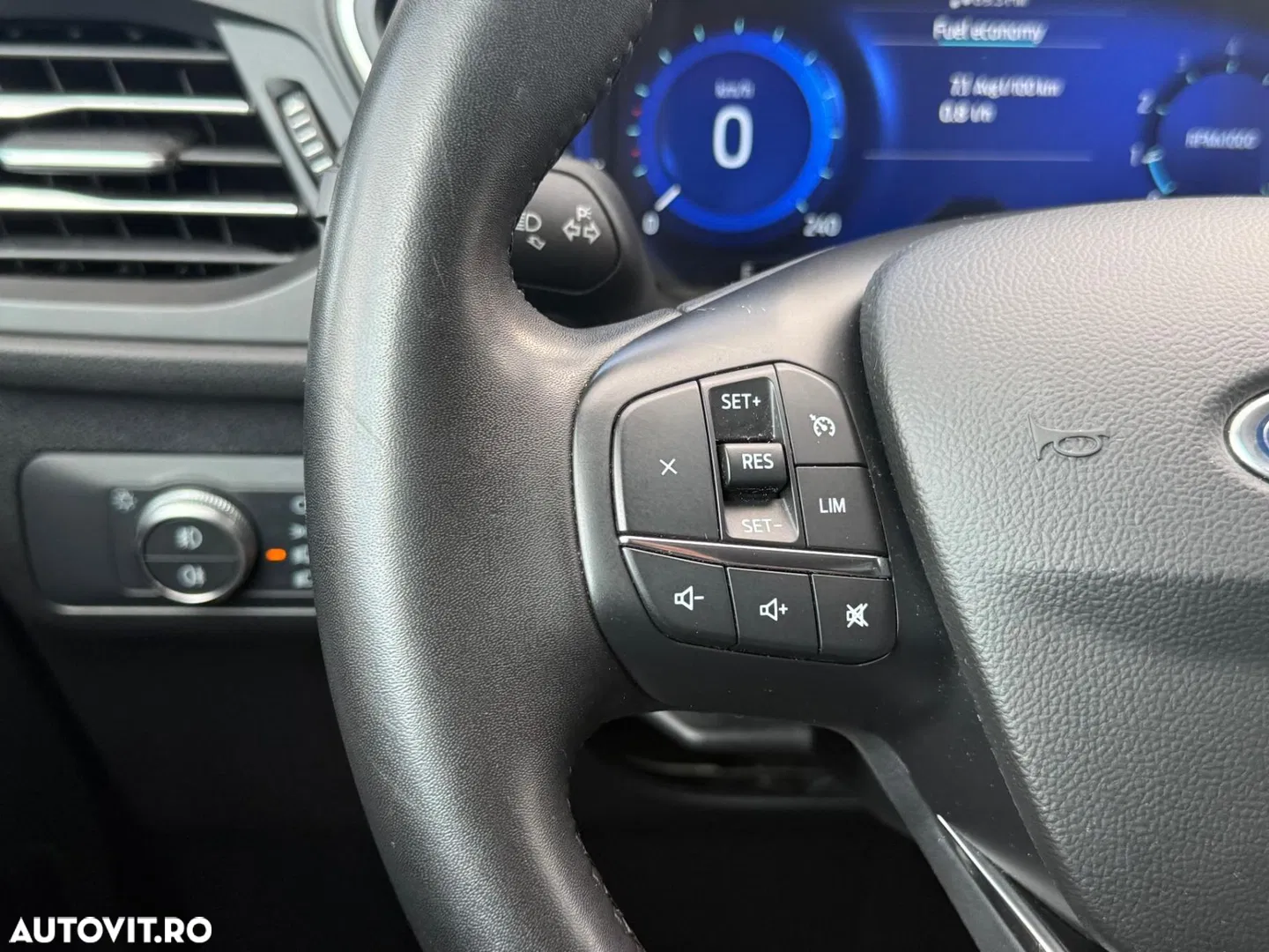 2023 Ford Kuga 1.5 EcoBoost FWD ST Line, photograph 11