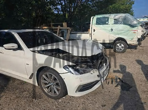 2018 BMW 520i, photograph 2