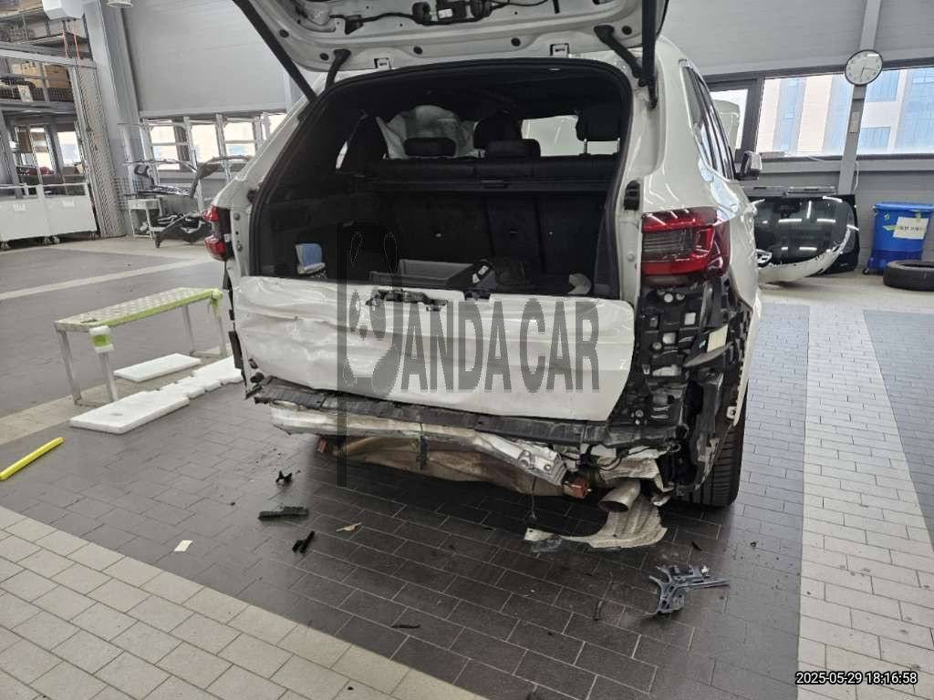 2023 BMW X5 xDrive45e iPerformance, photograph 1