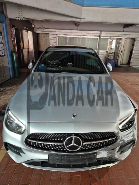 2022 Mercedes-Benz E220 d 4MATIC, photograph 1