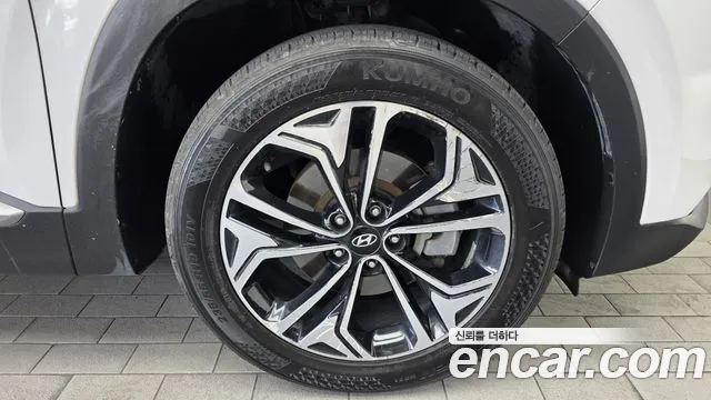 2019 Hyundai Santafe Diesel 2.0 2WD, photograph 8