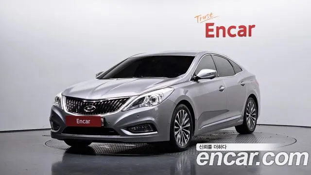 2013 Hyundai Grandeur HG300 Exclusive, photograph 1