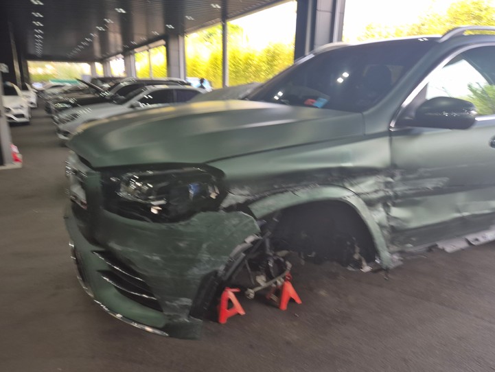 2022 Mercedes-Benz GLS580 4MATIC, photograph 10