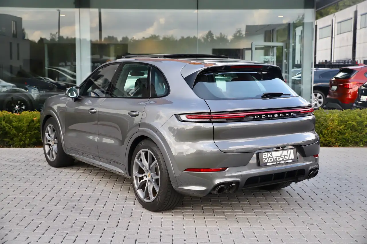 2023 Porsche Cayenne 3.0 Turbo V6 - Pano - 360 - PDLS - Air Suspension - ACC - Ambiant - ..., photograph 12