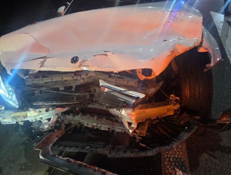 2019 Mercedes-Benz E300, photograph 2