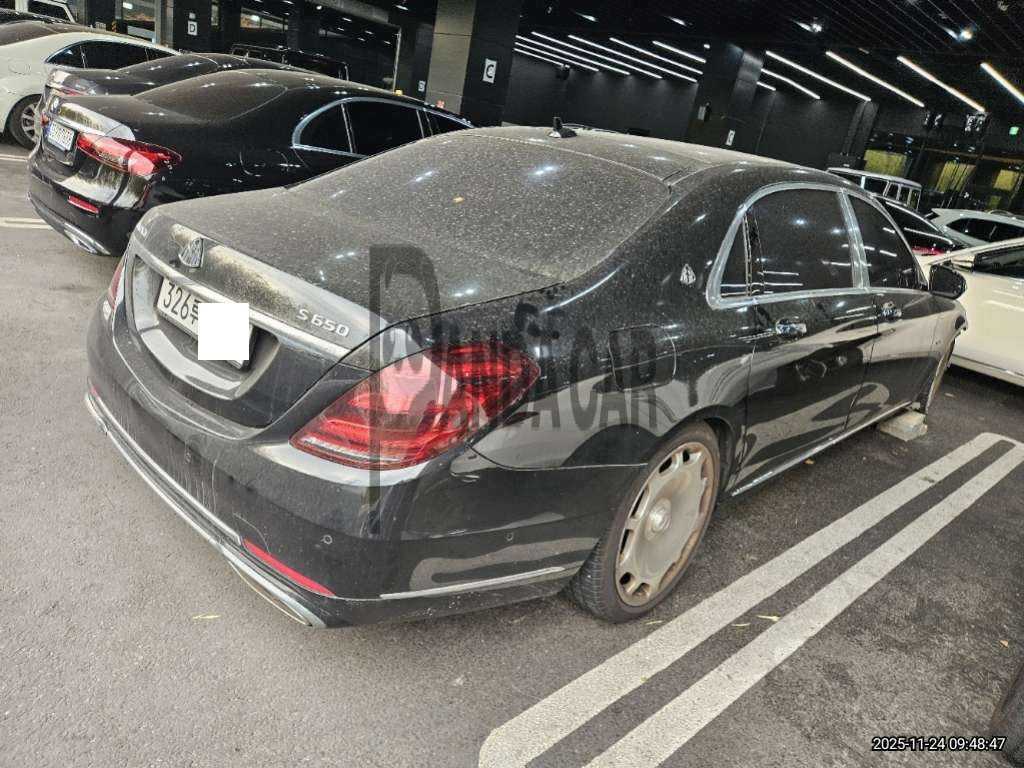 2020 Mercedes-Maybach S650, photograph 3