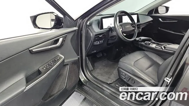 2022 Kia EV6 Long Range, photograph 12