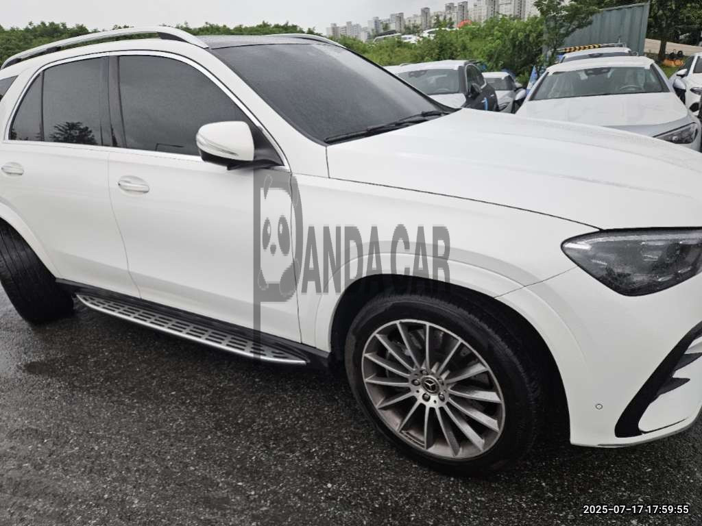 2024 Mercedes-Benz GLE 450 4MATIC, photograph 2
