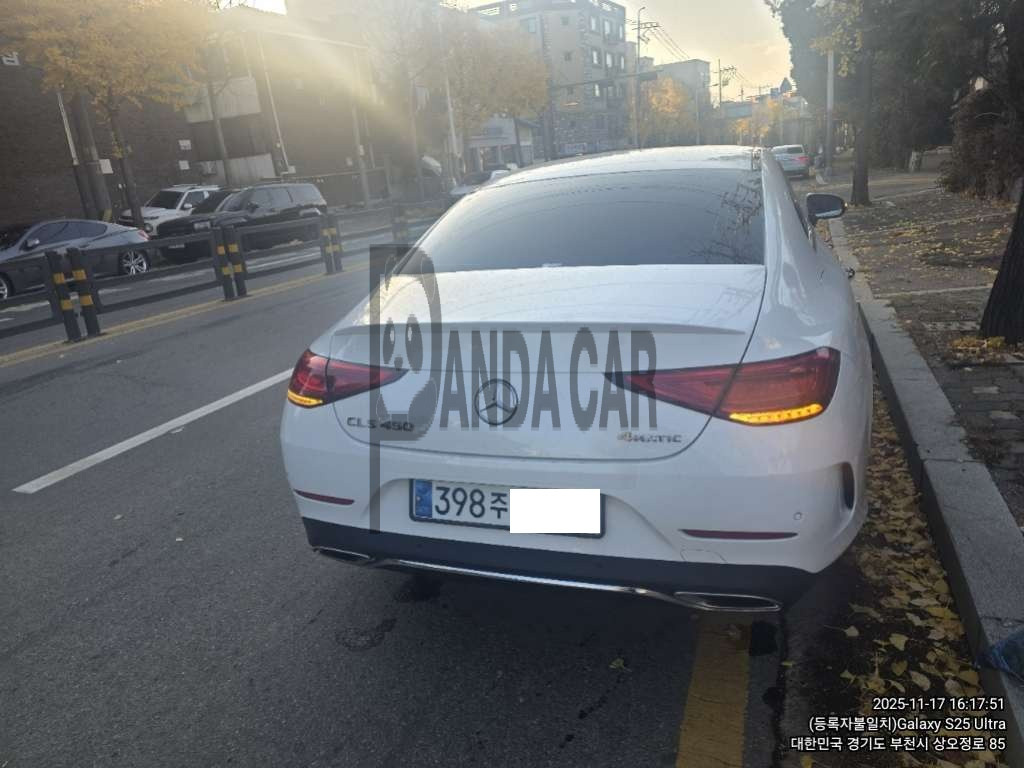 2021 Mercedes-Benz CLS450 4MATIC, photograph 5