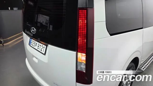 2024 Hyundai Staria HEV 1.6 Cargo 5-Seater, photograph 7