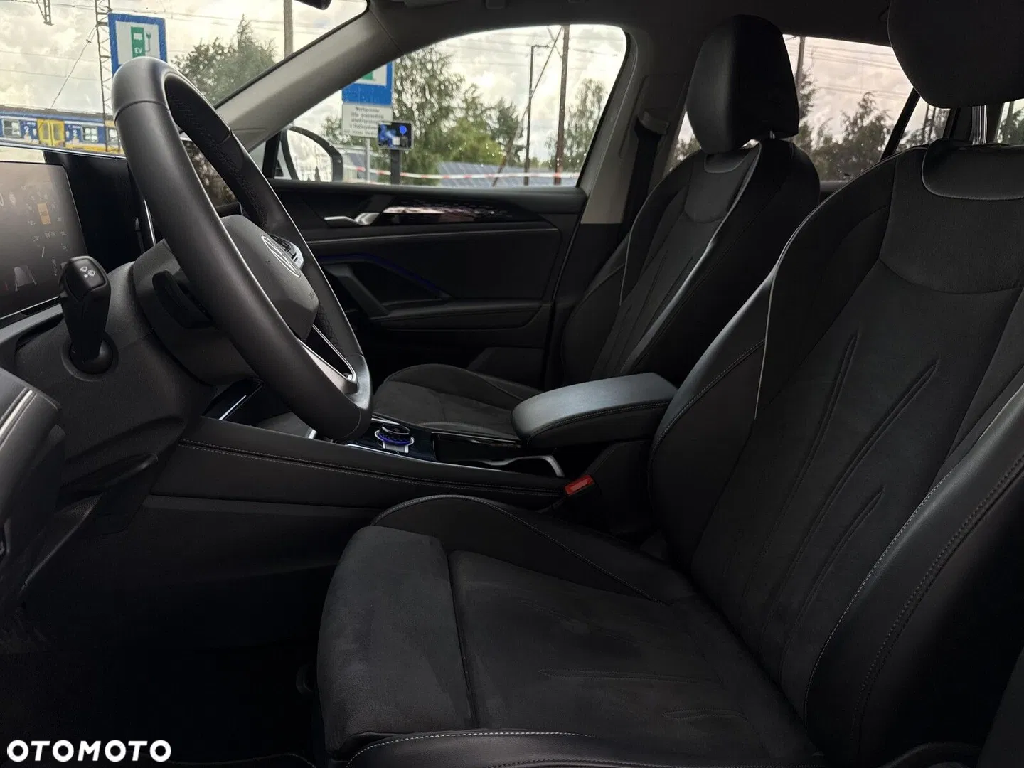 2025 Volkswagen Tiguan 2.0 TDI SCR Elegance DSG, photograph 8