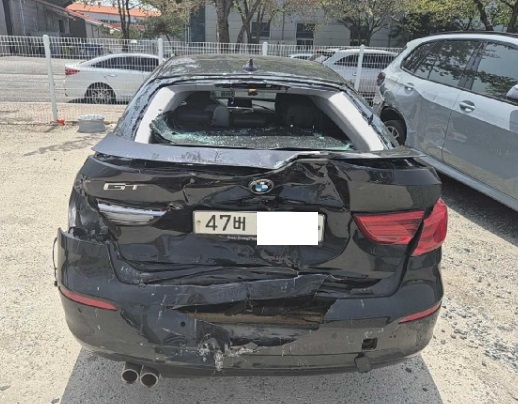 2018 BMW 320d Gran Turismo, photograph 4