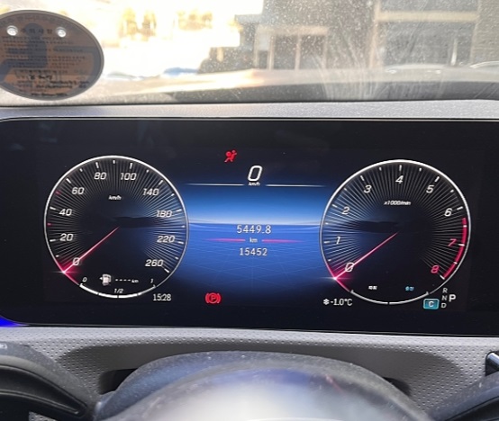 2024 Mercedes-Benz A 220 Sedan, photograph 6
