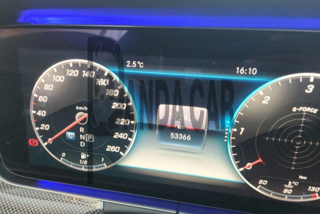 2020 Mercedes-Benz CLS300 d, photograph 3