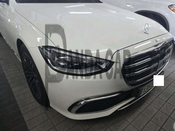 2022 Mercedes-Benz S350 d, photograph 1