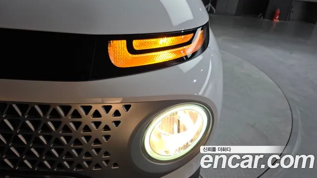 Hyundai Casper Modern — photo 1 of 30