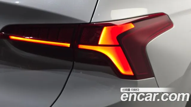Hyundai Santafe Diesel 2.2 2WD — photo 1 of 32