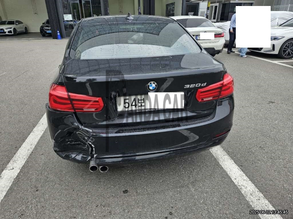 2018 BMW 320d WLTP, photograph 1