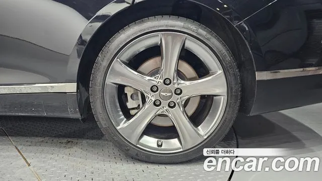 Genesis G80 Gasoline 2.5 Turbo AWD — photo 1 of 32