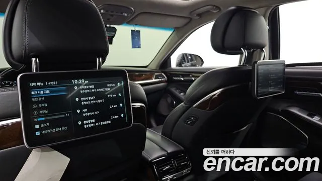 Genesis EQ900 5.0 GDI AWD — photo 1 of 20
