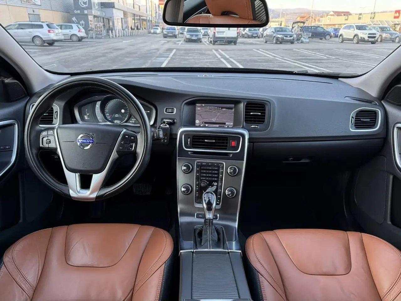 2013 Volvo V60 D6 Plug-In-Hybrid AWD Geartronic Summum, photograph 8