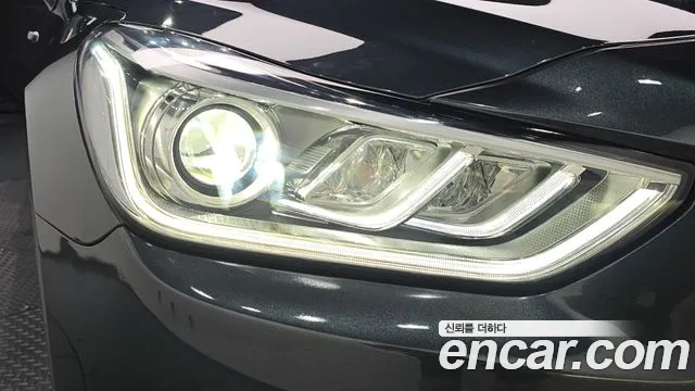 2018 Genesis EQ900 3.8 GDI AWD, photograph 7