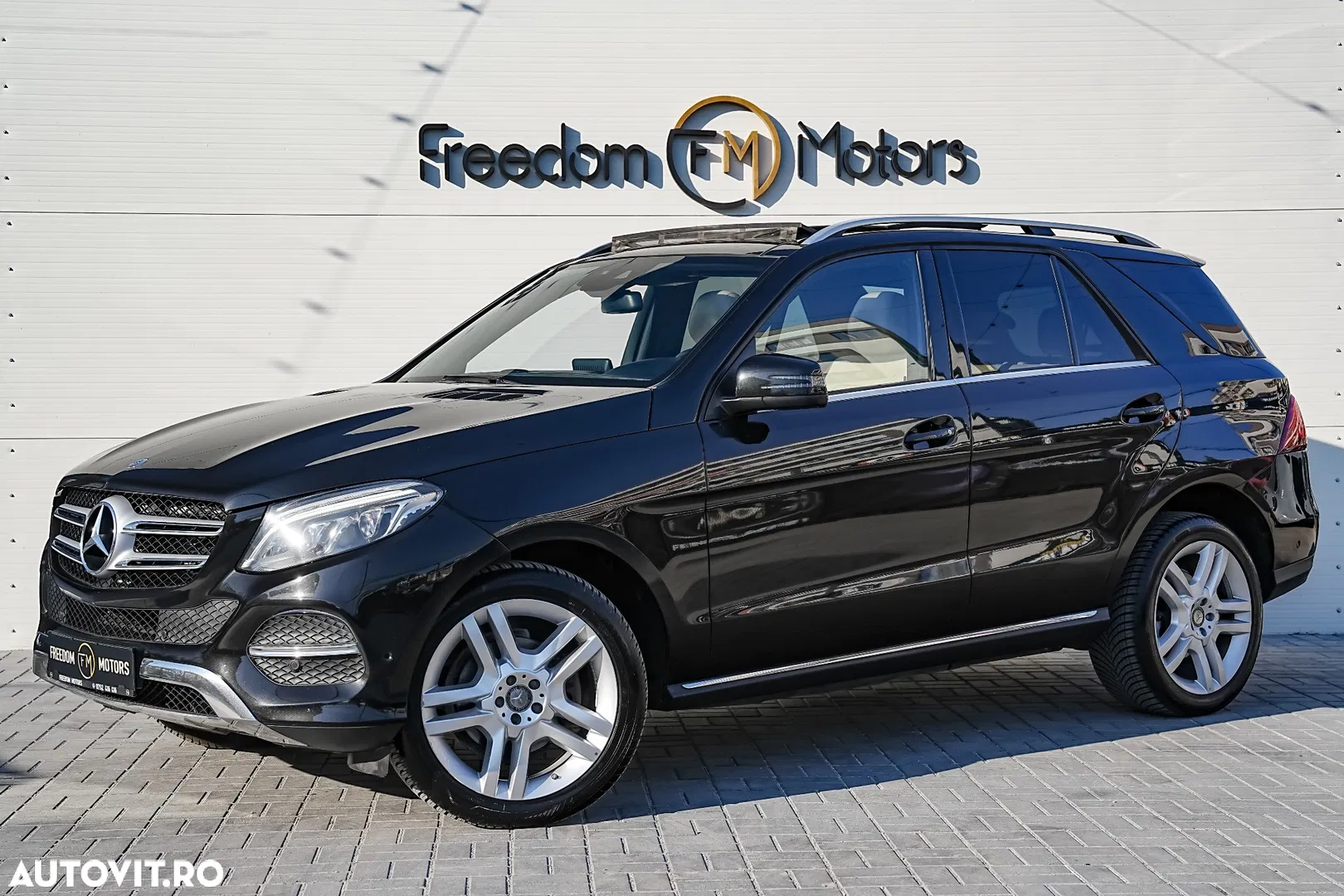 2016 Mercedes-Benz GLE ver-e-8g--dct-amg-line-advanced-plus, photograph 7