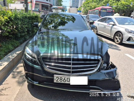 2019 Mercedes-Benz C220 d 4Matic, photograph 1