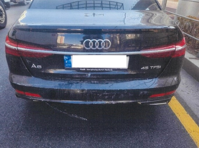 2023 Audi A6 45 TFSI, photograph 3