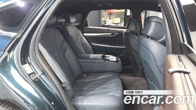 Genesis G80 Gasoline 3.5 Turbo AWD — photo 1 of 36