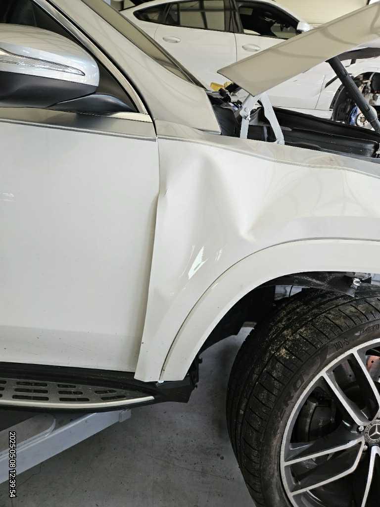 2024 Mercedes-Benz GLS 450 d 4MATIC, photograph 4
