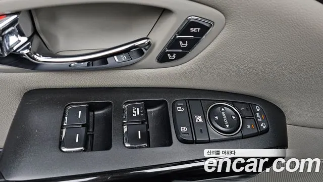 2018 Kia Canival 9-Seater Noblesse Special, photograph 11