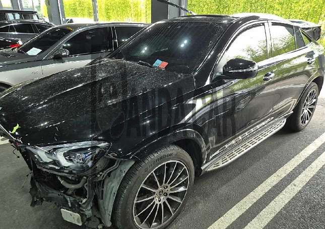 2022 Mercedes-Benz GLE400 d 4MATIC Coupe, photograph 4