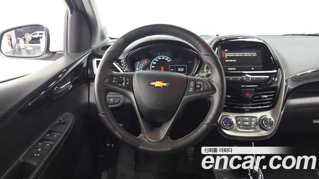 ChevroletGMDaewoo Spark Premier — photo 1 of 30
