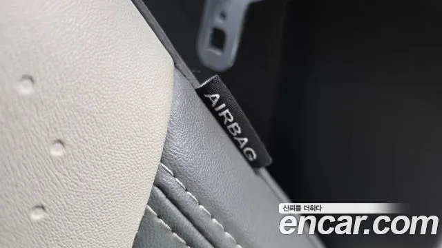 2011 ChevroletGMDaewoo Spark LS, photograph 7
