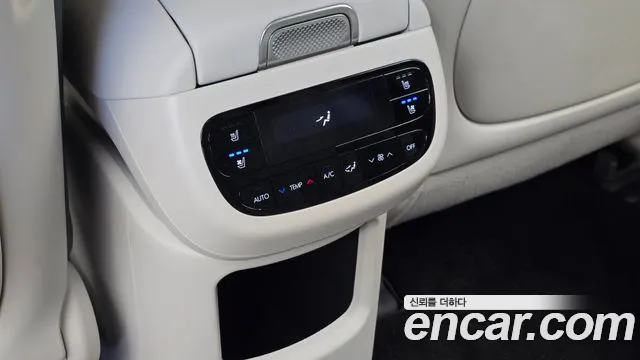 2025 Hyundai Ioniq9 Performance Type AWD, photograph 8