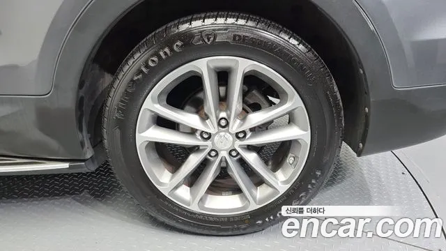 Hyundai Santafe Diesel 2.0 4WD — photo 1 of 32