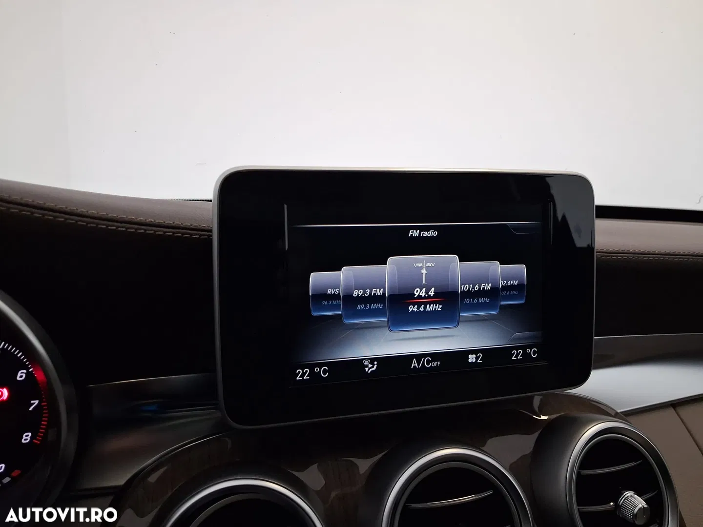 2015 Mercedes-Benz C 200 7G-TRONIC, photograph 11