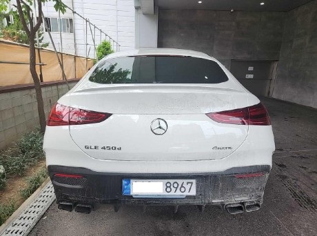 2024 Mercedes-Benz GLE 450 d 4MATIC Coupe, photograph 3