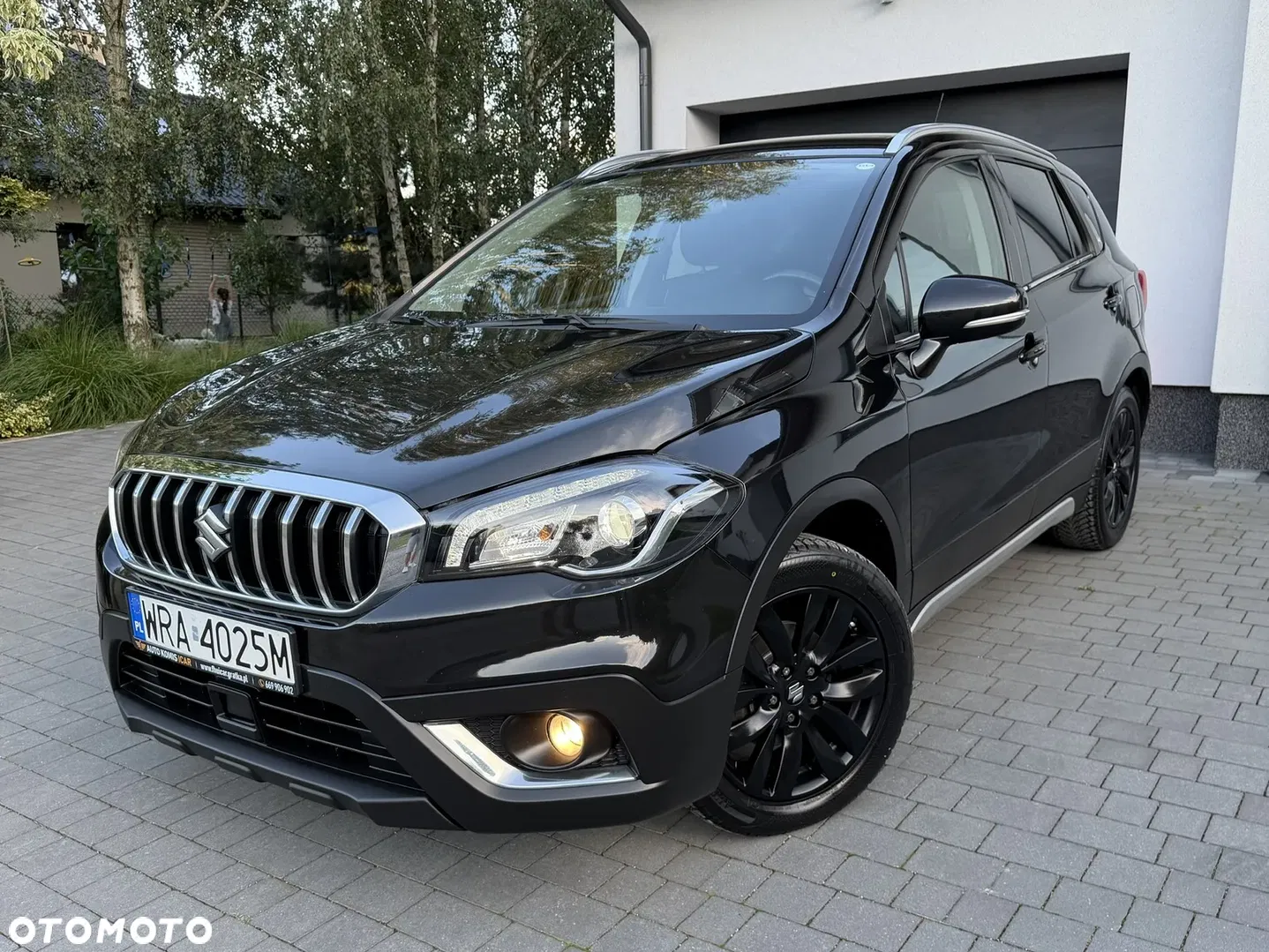 Suzuki SX4 S-Cross 1.4 SHVS Elegance — photo 1 of 37
