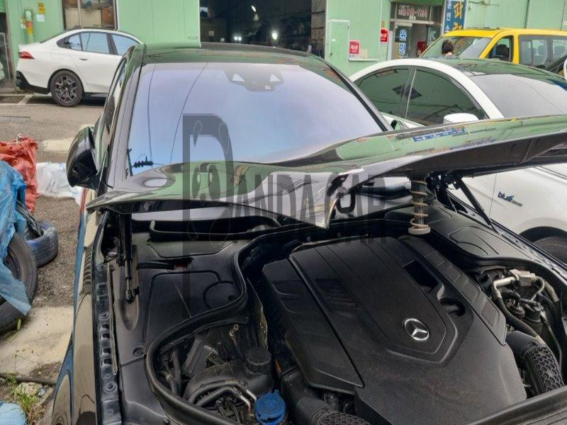 2018 Mercedes-Benz S560 4Matic L, photograph 3