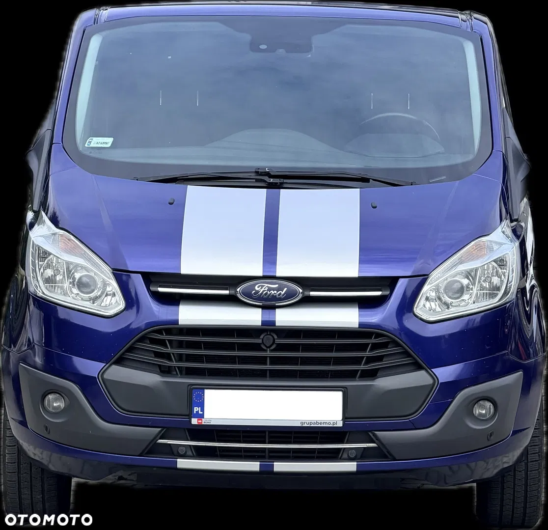 2017 Ford Tourneo Custom 2.0 TDCi L2 Titanium, photograph 3