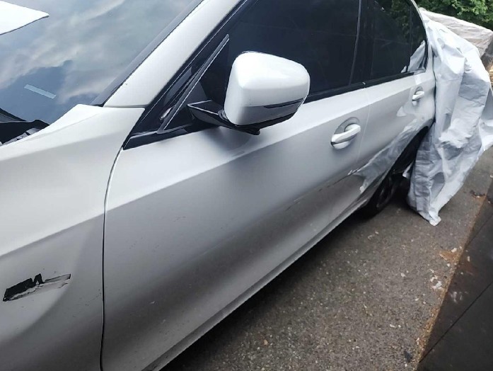 2024 BMW 320i, photograph 5
