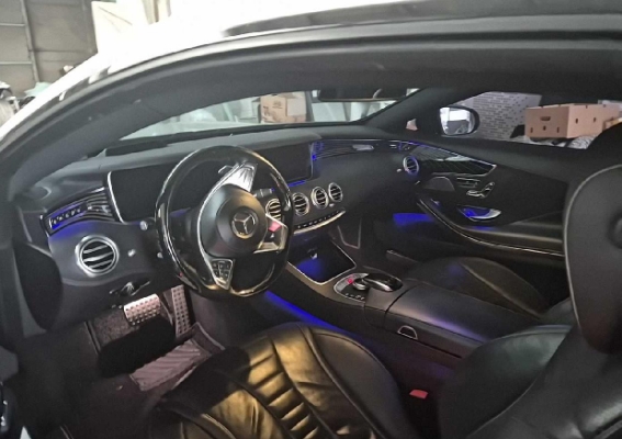 2017 Mercedes-Benz S400 4Matic Coupe, photograph 3