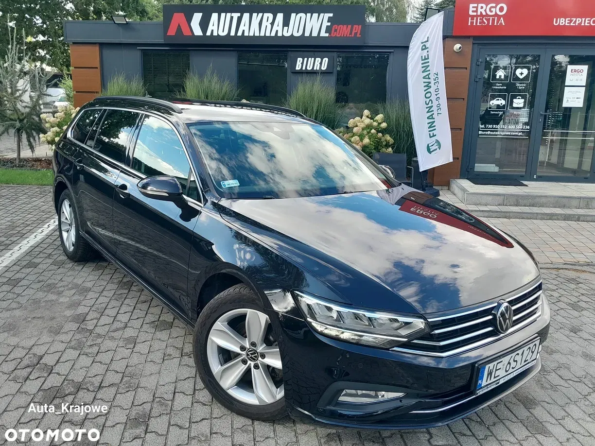 2022 Volkswagen Passat 2.0 TSI Business DSG, photograph 1