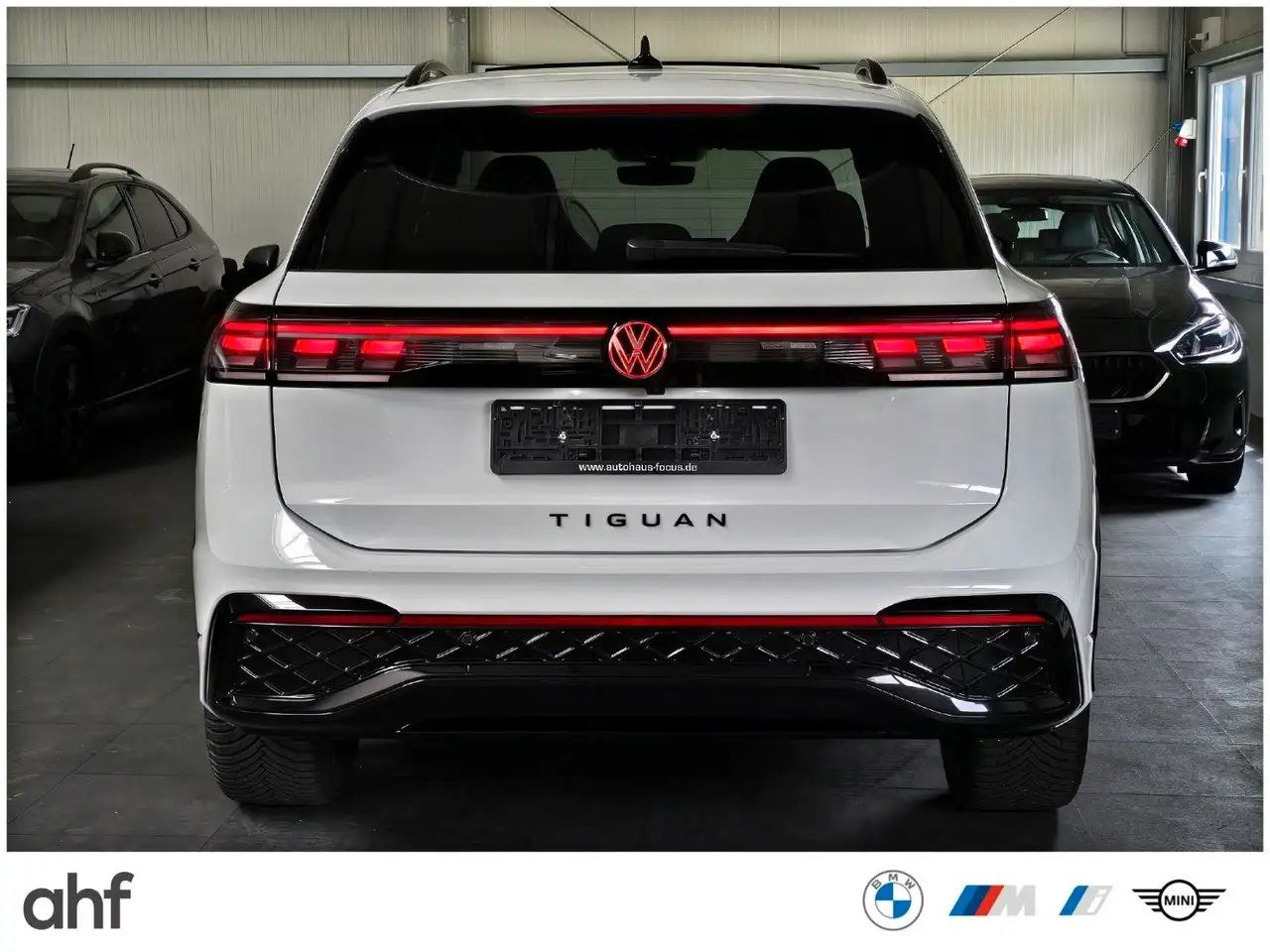 2025 Volkswagen Tiguan 1.5eTSI R-Line PANO AHK ACC IQ H&K HUD 20, photograph 7