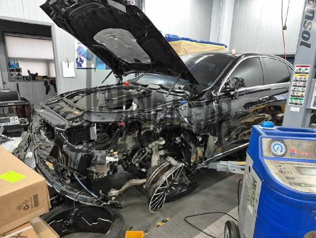 2025 Mercedes-Benz S 580 4MATIC, photograph 4