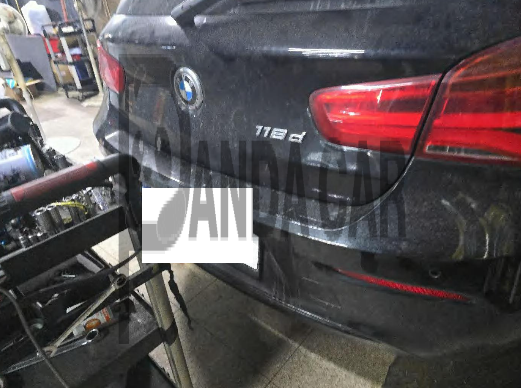 2017 BMW 118d, photograph 5
