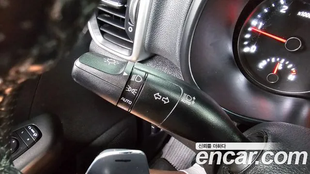 Kia Sportage Diesel 1.6 4WD — photo 1 of 30