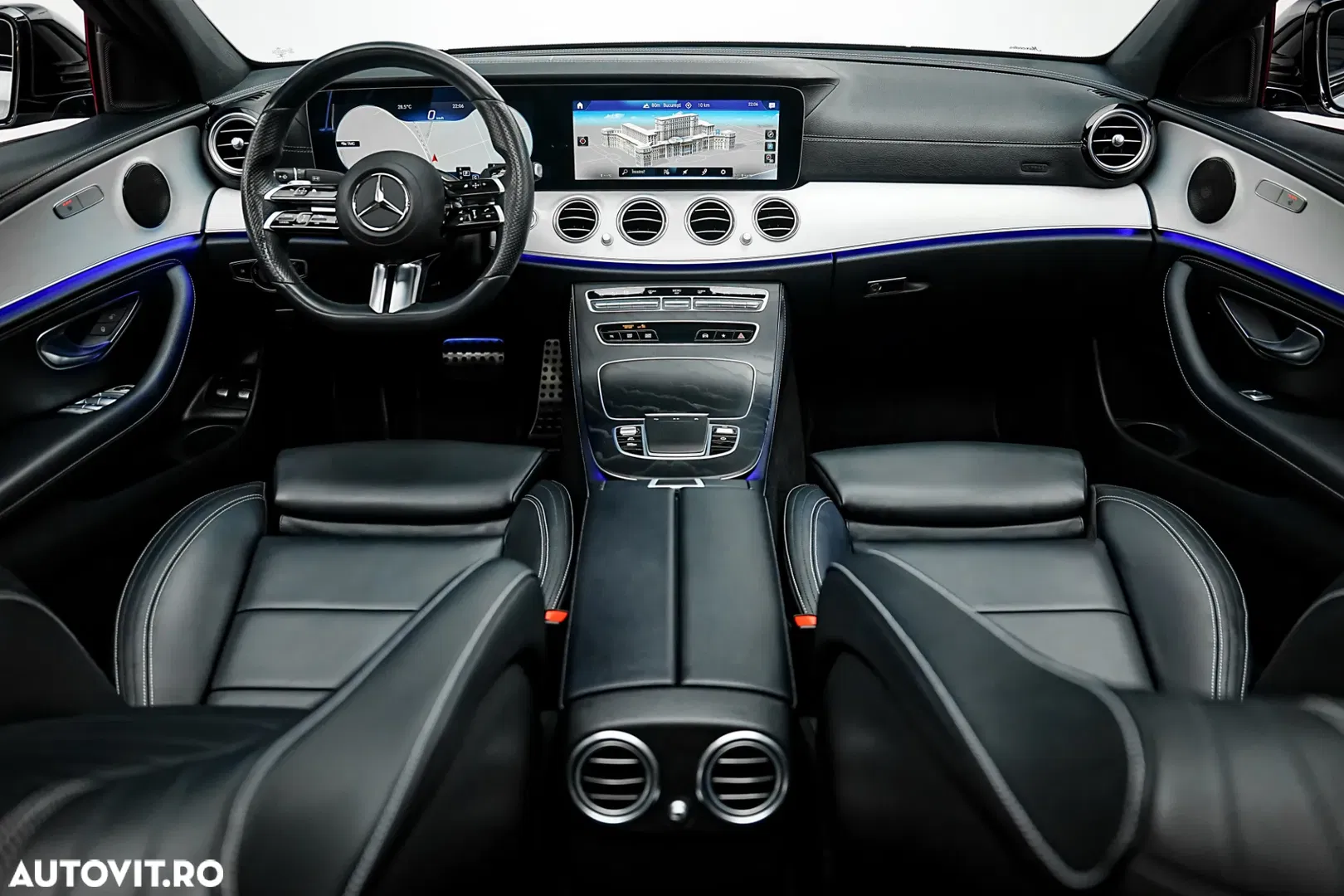 2021 Mercedes-Benz E, photograph 2